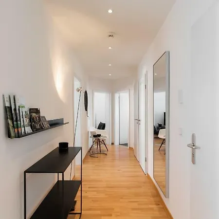 Casa Augusta - Urban Living Apartment